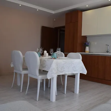 Magnolia Apartment