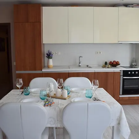Magnolia Apartment