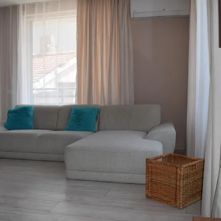 Magnolia Apartment *